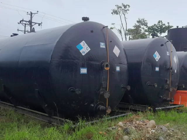 Reciclaje de tanques petroleros