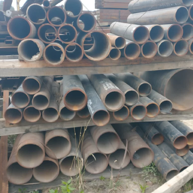 Reciclaje de tuberia campo petrolero 768x768